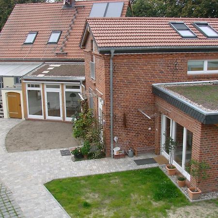 Ferienwohnungen Spiesmacher Strodehne Buitenkant foto
